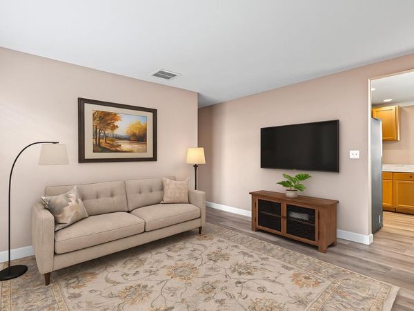 3717 Pinewood Avenue, West Palm Beach, FL 33407