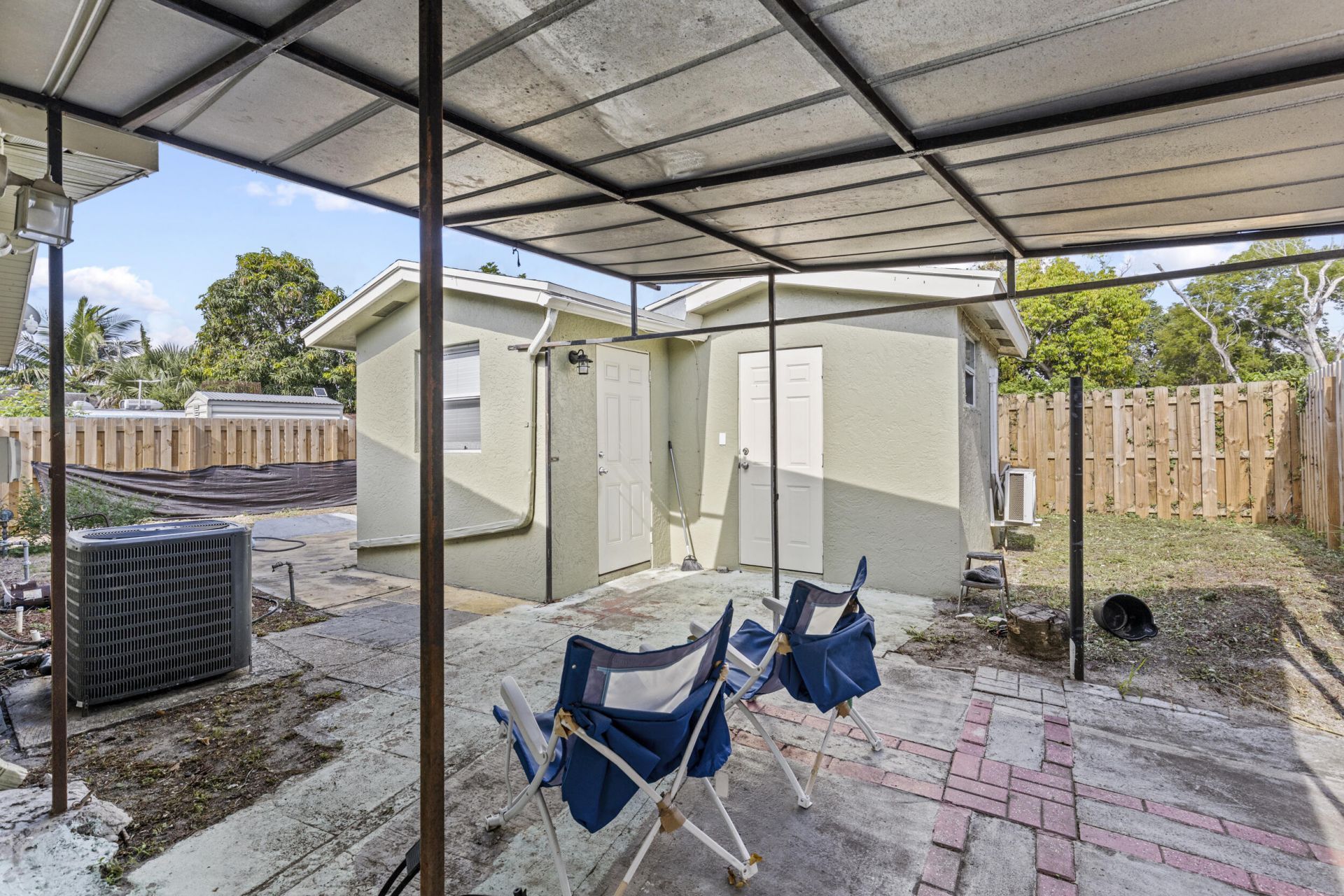 3717 Pinewood Avenue, West Palm Beach, FL 33407 Photo