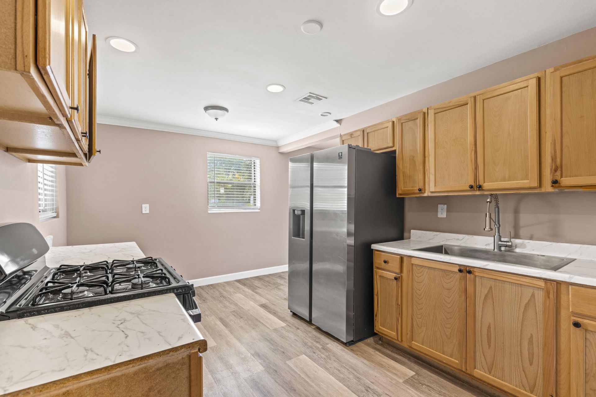 3717 Pinewood Avenue, West Palm Beach, FL 33407 Photo