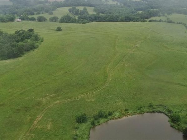 16290 Maries Road 303, Vienna, MO 65585