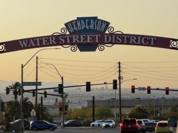 203 W Pacific Avenue, Henderson, NV 89015