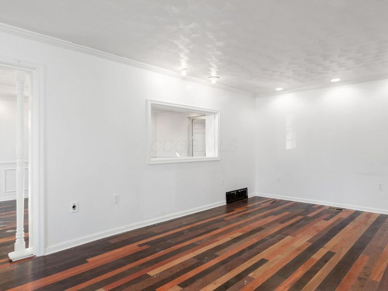 2288 Woodward Avenue, Columbus, OH 43219 Photo 10