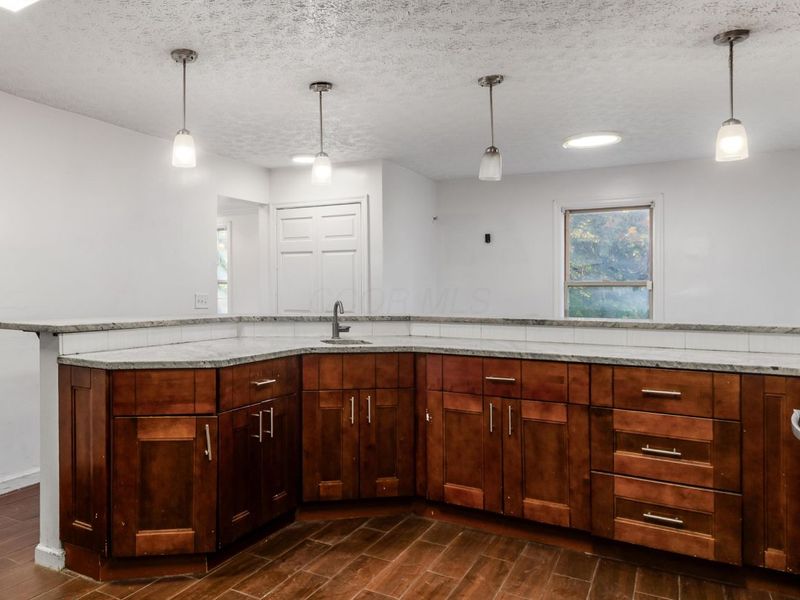 2288 Woodward Avenue, Columbus, OH 43219 Photo 18