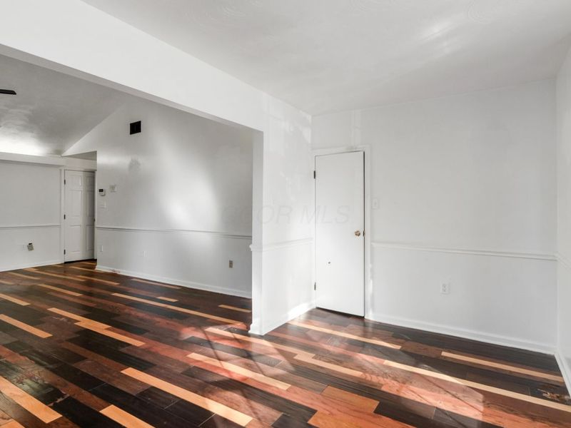 2288 Woodward Avenue, Columbus, OH 43219 Photo 33