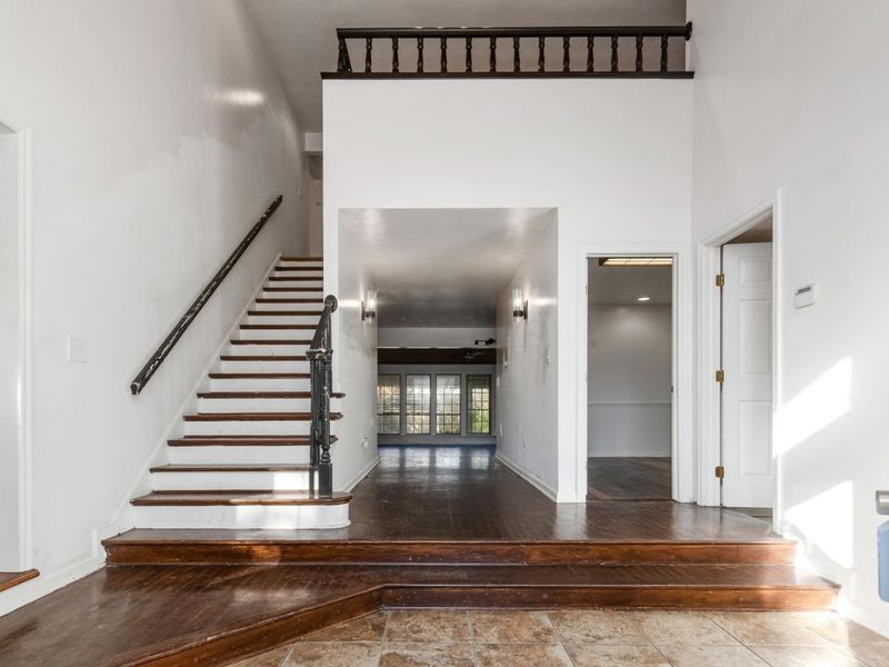 2288 Woodward Avenue, Columbus, OH 43219 Photo 5