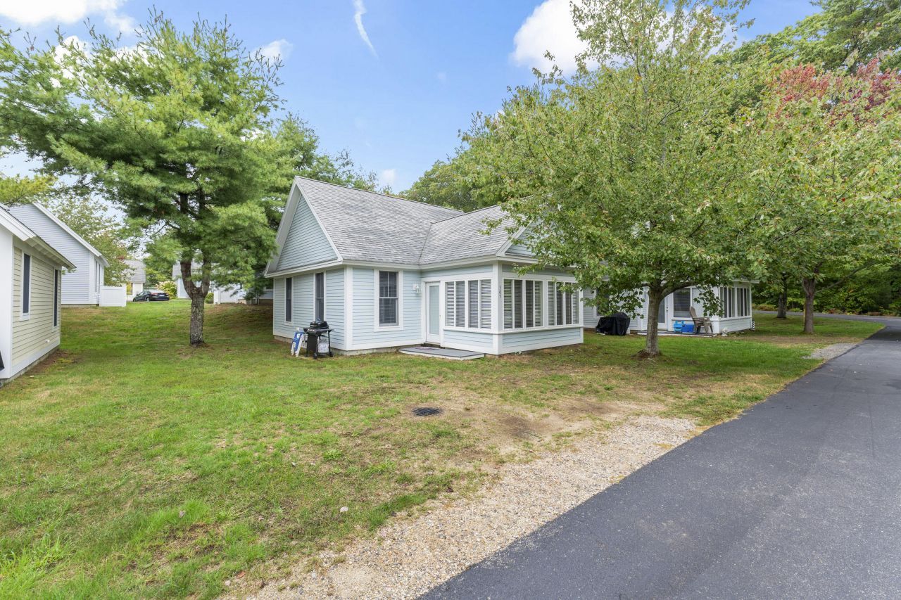 454 Post Road, Unit 305, Wells, ME 04090 Main Photo