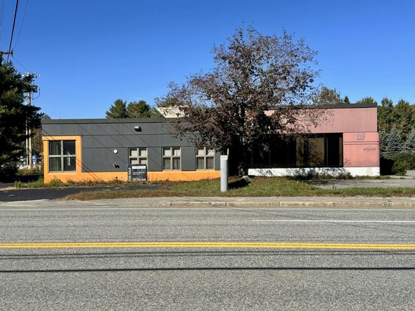 637 Minot Avenue, Auburn, ME 04210