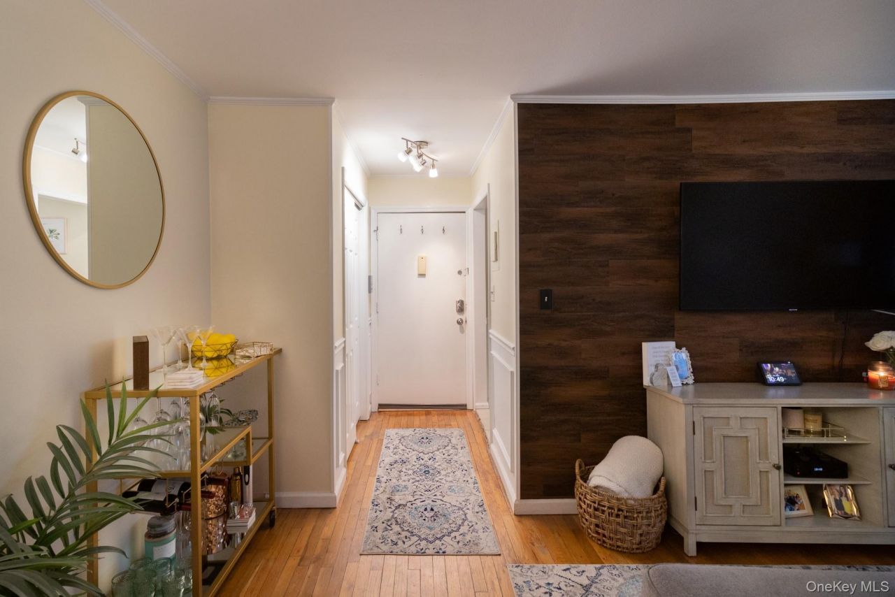 2449 Union Boulevard, Unit 36A, Islip, NY 11751 Main Photo