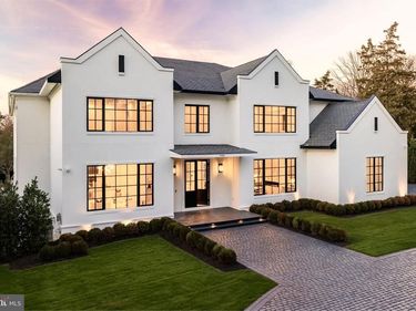 1102 CHAIN BRIDGE ROAD, MCLEAN, VA 22101