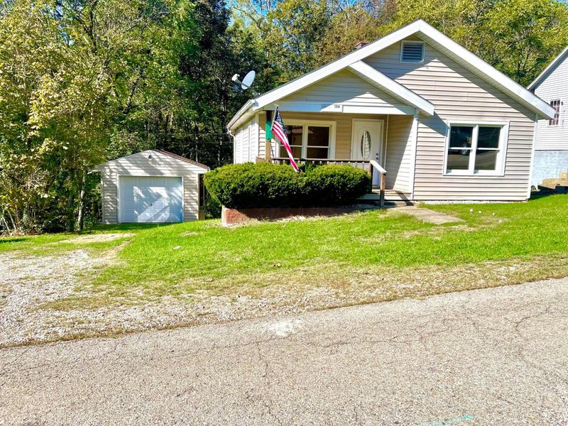 136 Jones Street, Corning, OH 43730 Photo 2