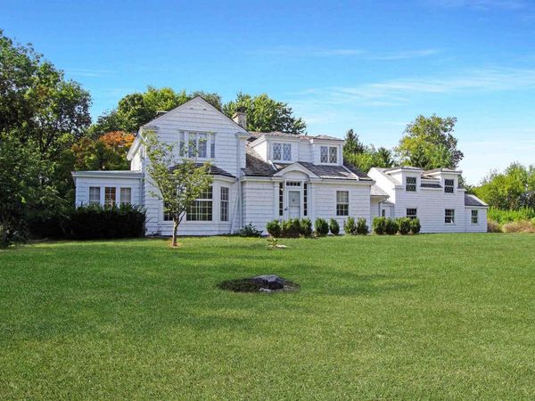 304 N LOCUST Street, Delavan, IL 61734