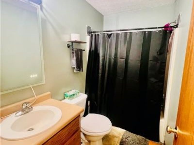 11153 Augusta Road, East Rochester, OH 44625 Photo 12