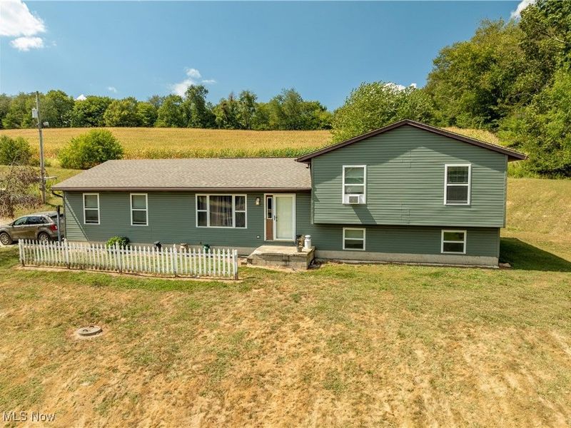 11153 Augusta Road, East Rochester, OH 44625 Photo 33