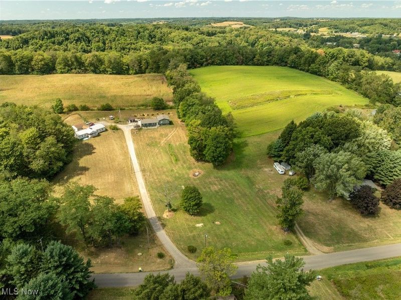 11153 Augusta Road, East Rochester, OH 44625 Photo 34