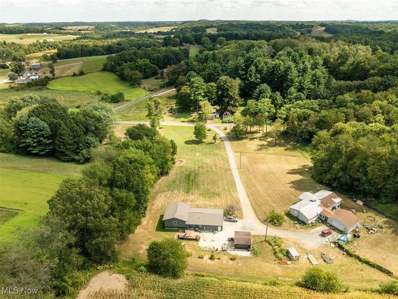 11153 Augusta Road, East Rochester, OH 44625 Photo 37