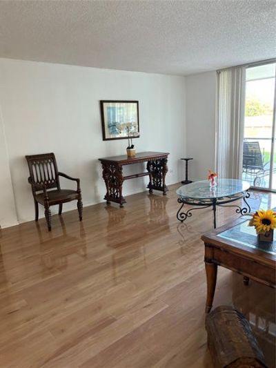 3750 Inverrary Drive, Unit 1W, Lauderhill, FL 33319 Photo