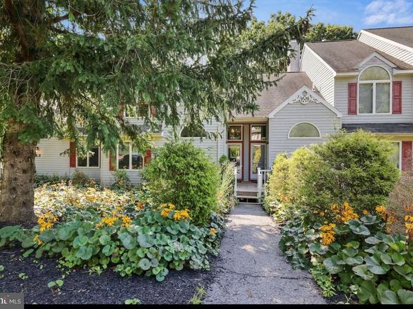 78 LAURELWOODS DRIVE, LAKE HARMONY, PA 18624