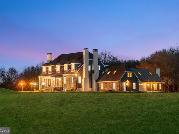 327 GEIGEL HILL ROAD, OTTSVILLE, PA 18942