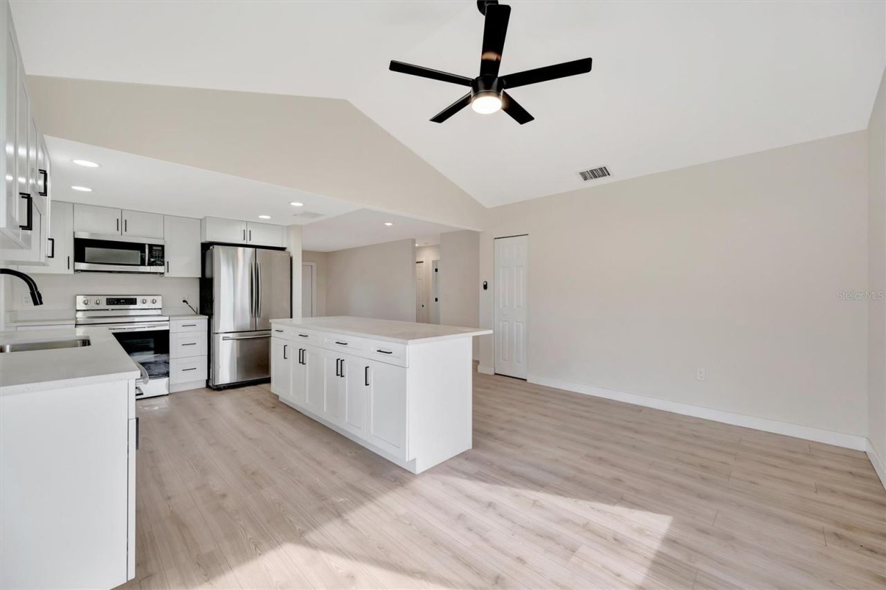 2420 16th Street W, Palmetto, FL 34221 Photo