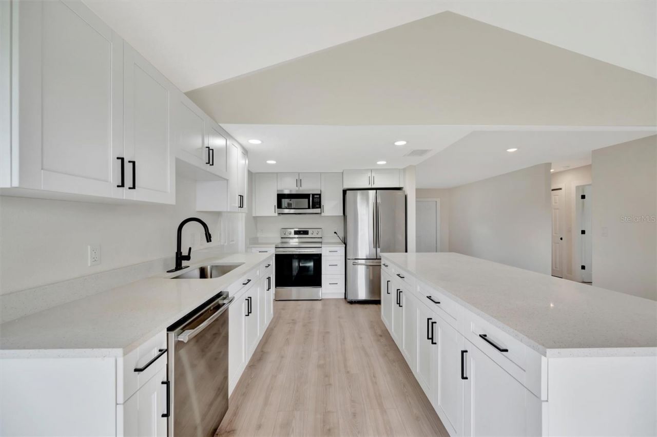 2420 16th Street W, Palmetto, FL 34221 Photo