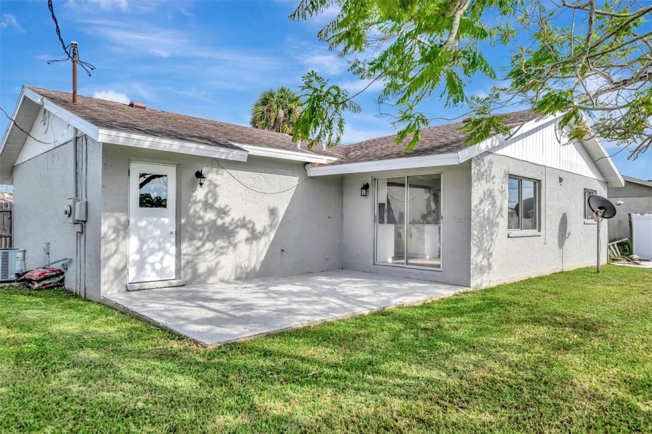 2420 16th Street W, Palmetto, FL 34221 Photo