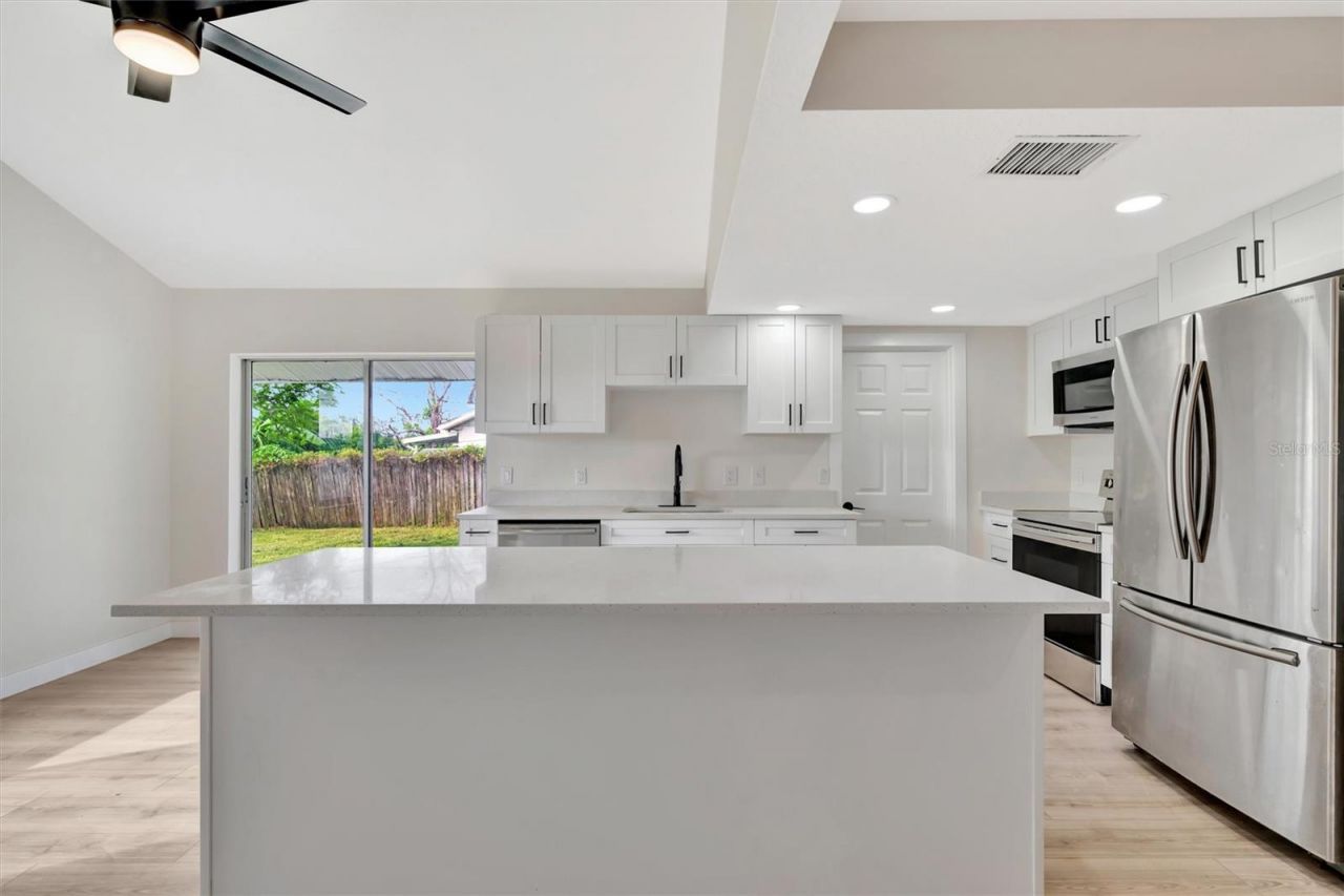 2420 16th Street W, Palmetto, FL 34221 Photo