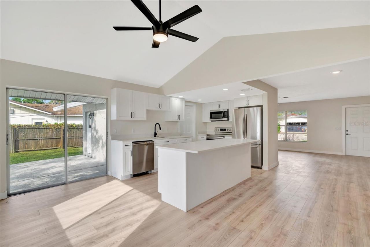 2420 16th Street W, Palmetto, FL 34221 Photo