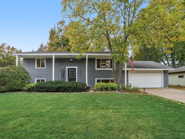 5230 Lincoln Street NE, Fridley, MN 55421