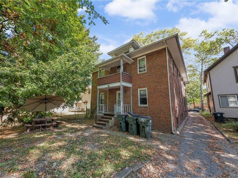 594-598 Blaine Avenue, Akron, OH 44310 Photo 24