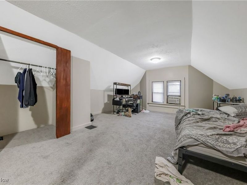 594-598 Blaine Avenue, Akron, OH 44310 Photo 36