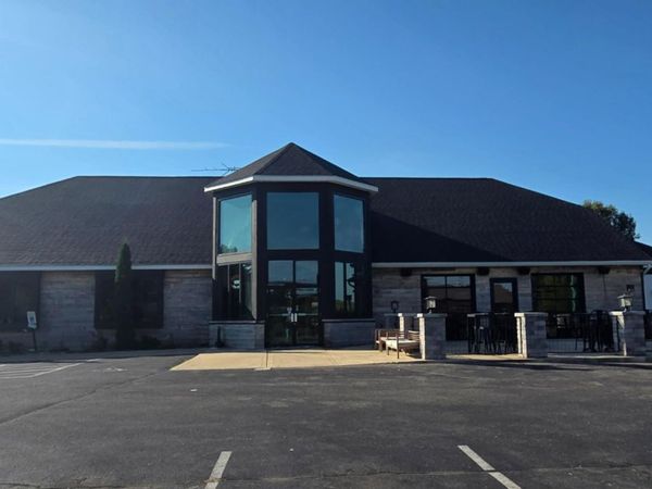 999 Confidential Drive, McHenry, IL 60050