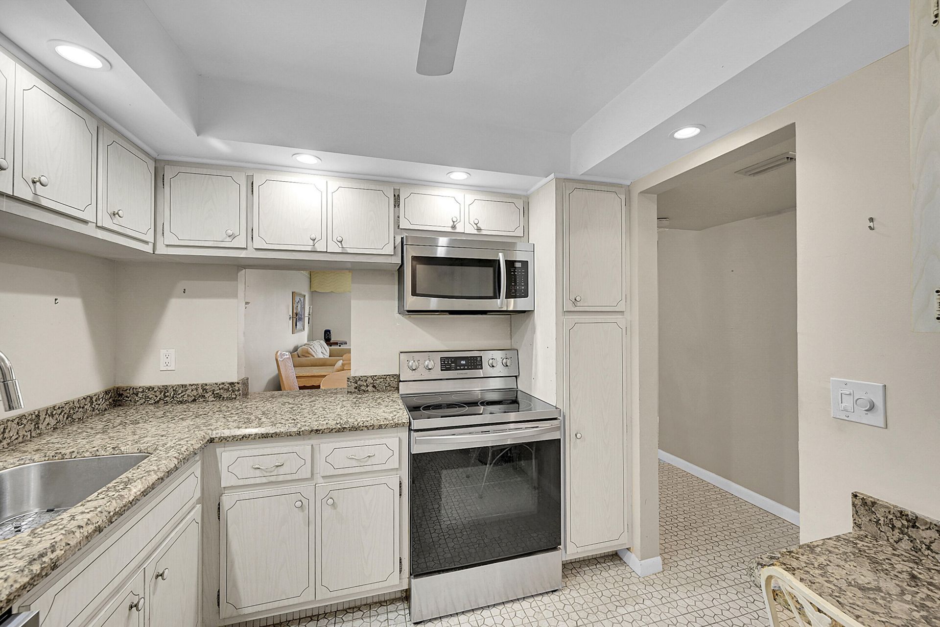 5500 NW 2nd Avenue, Unit 614, Boca Raton, FL 33487 Photo