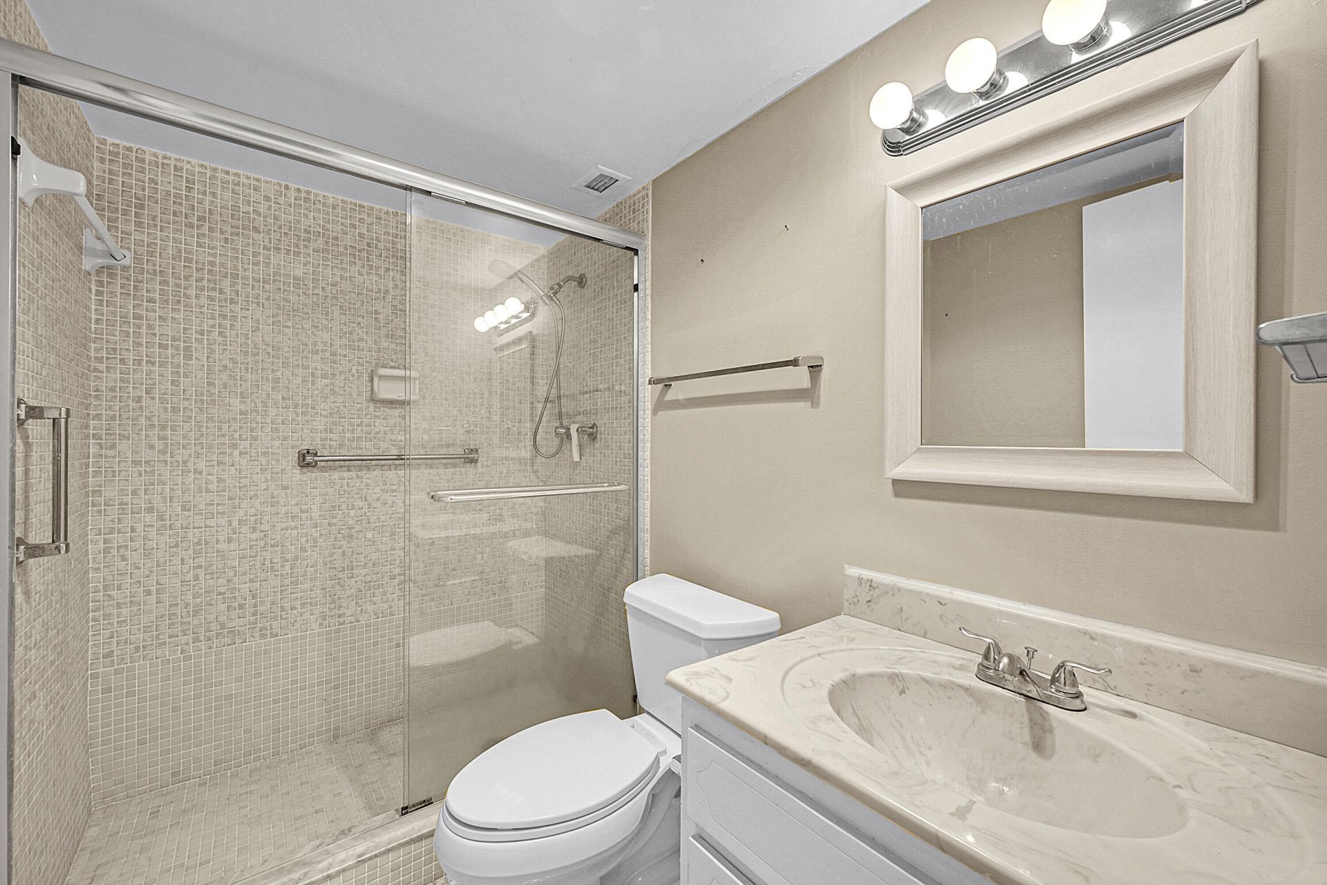 5500 NW 2nd Avenue, Unit 614, Boca Raton, FL 33487 Photo