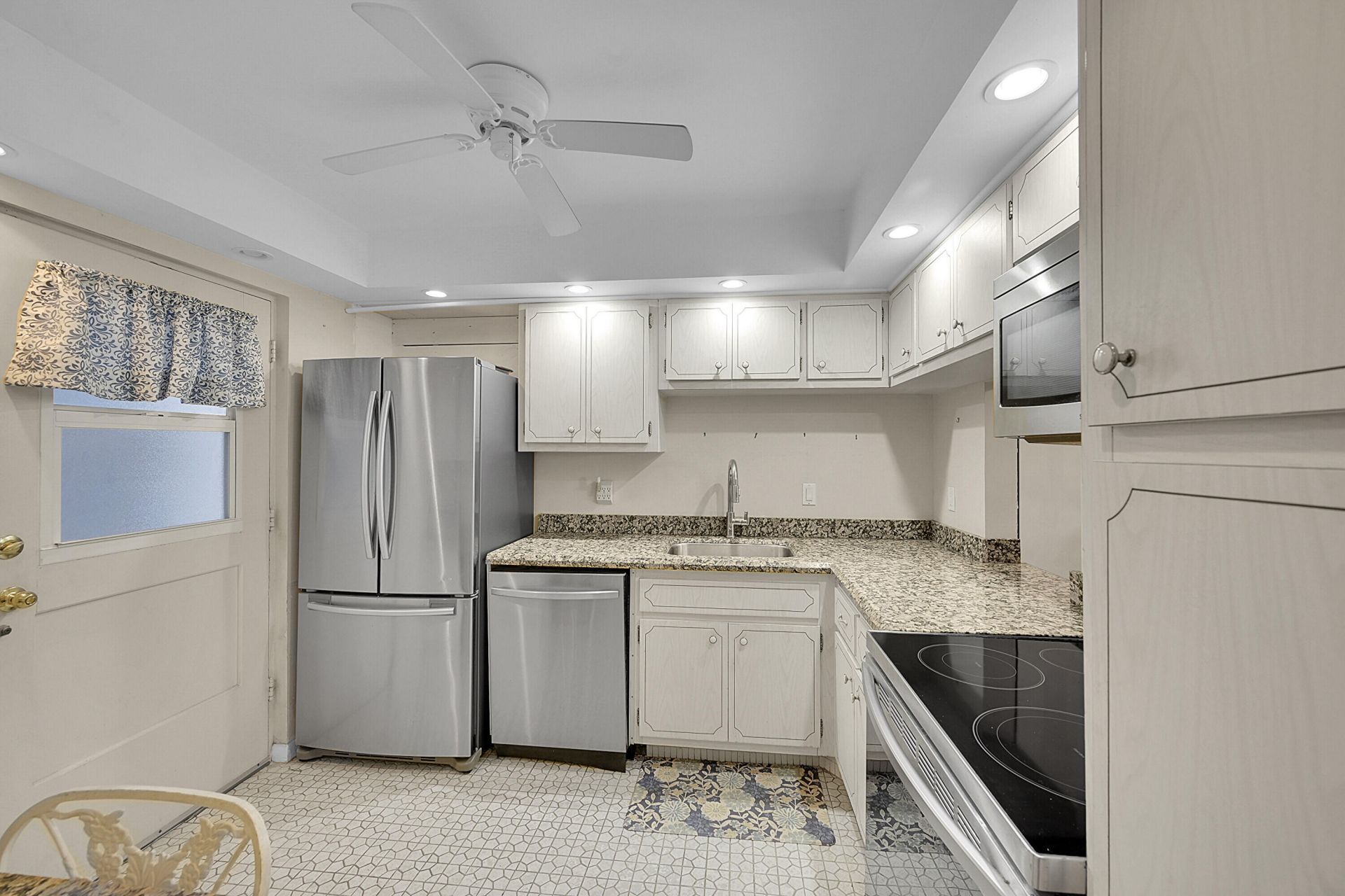 5500 NW 2nd Avenue, Unit 614, Boca Raton, FL 33487 Photo