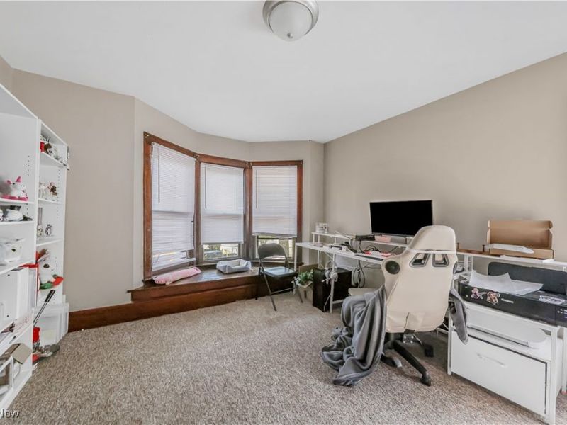 594 Blaine Avenue, Akron, OH 44310 Photo 15