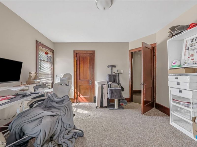 594 Blaine Avenue, Akron, OH 44310 Photo 16