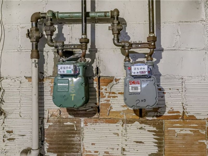 594 Blaine Avenue, Akron, OH 44310 Photo 19