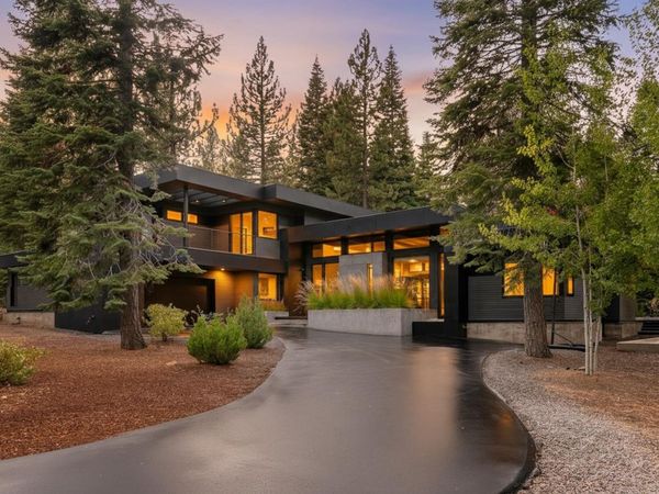 10632 Olana Dr, Truckee, CA 96161