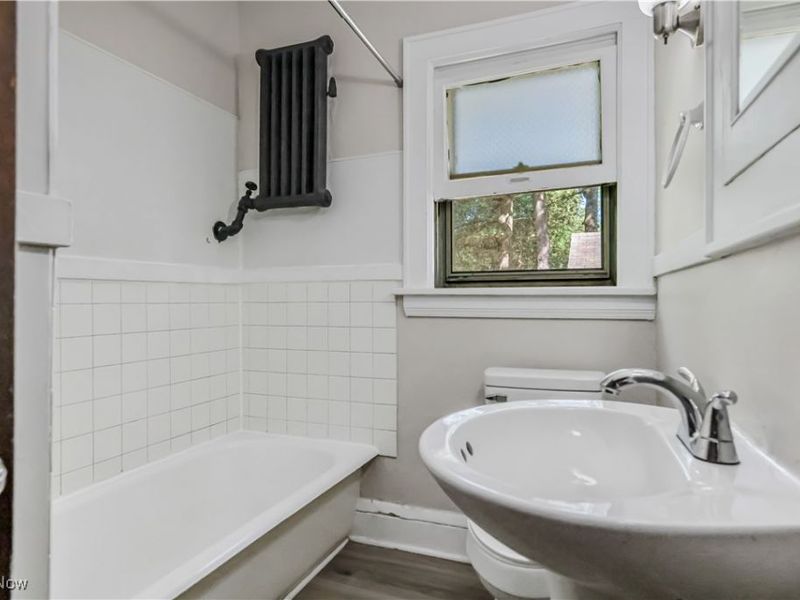 598 Blaine Avenue, Akron, OH 44310 Photo 13