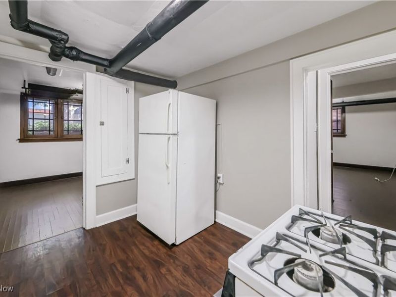 598 Blaine Avenue, Akron, OH 44310 Photo 15