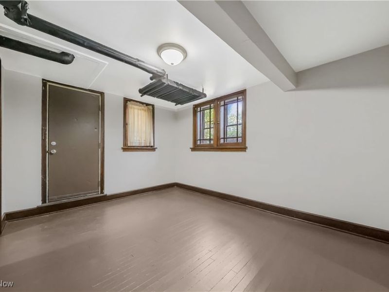 598 Blaine Avenue, Akron, OH 44310 Photo 17