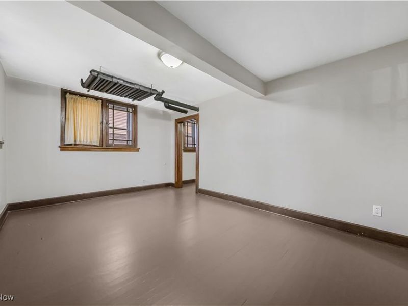 598 Blaine Avenue, Akron, OH 44310 Photo 18