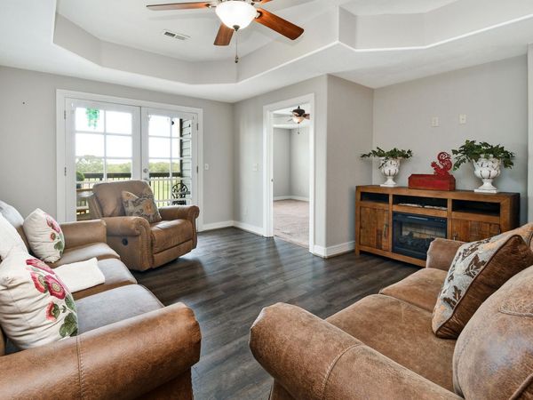180 Grace Chapel Road, Unit 222, Blue Eye, MO 65611