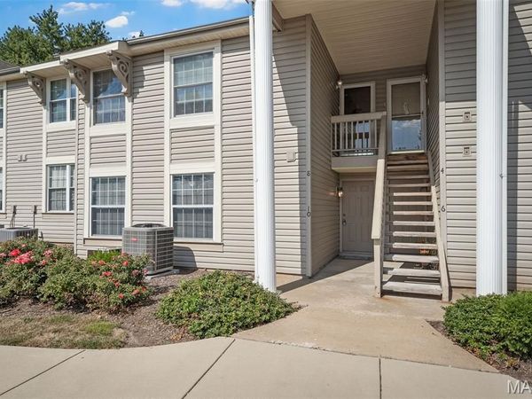 10 Sugarwood Court, Unit 3, St Peters, MO 63376