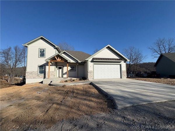 48 Eagles Pass, Climax Springs, MO 65324