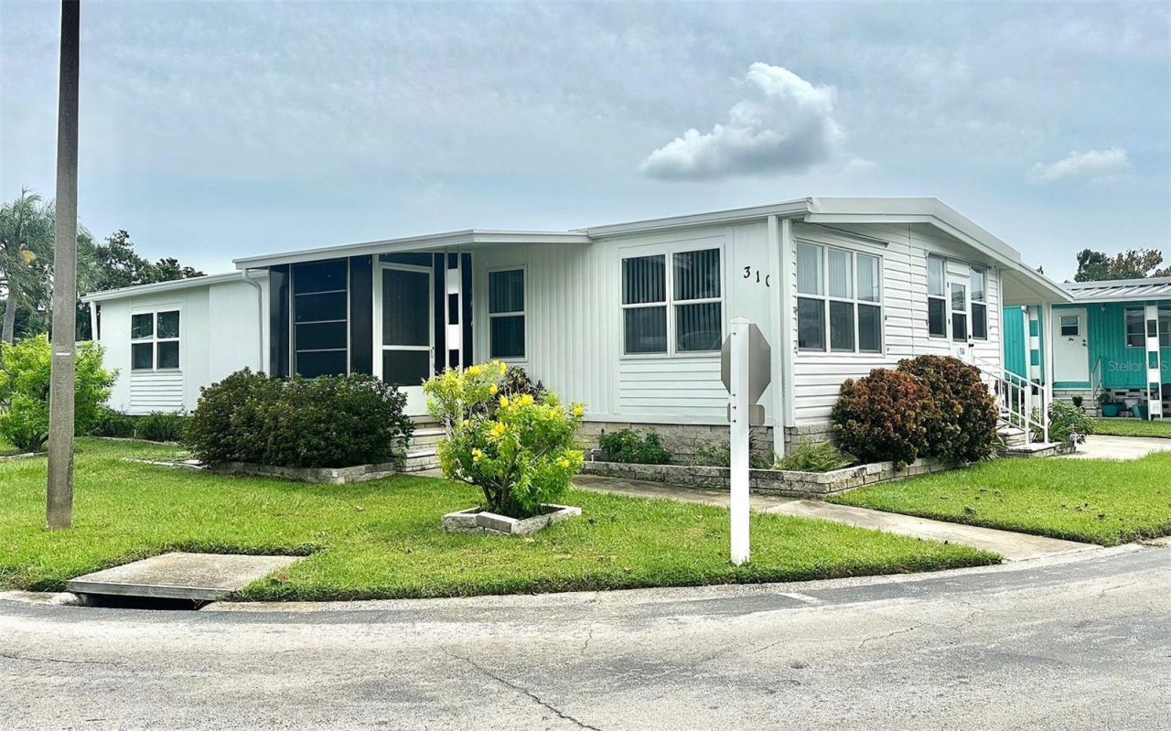 9790 66th Street N, Unit 310, Pinellas Park, FL 33782 Main Photo