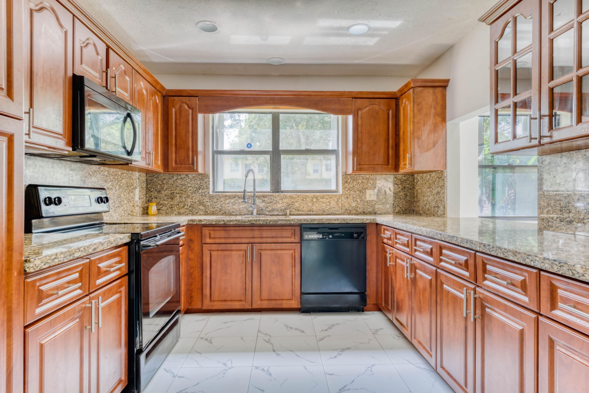 101 Fairway Lane, Royal Palm Beach, FL 33411 Photo