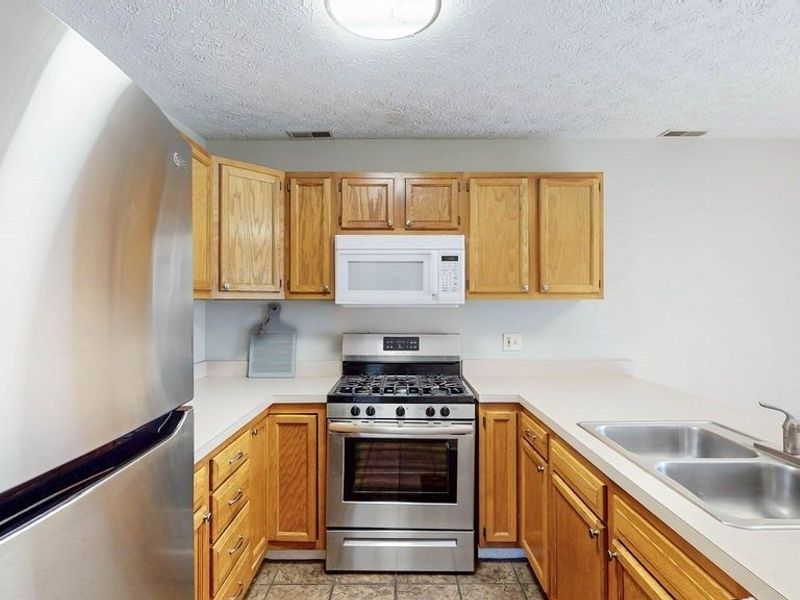 1426 Loop Road, Unit 1426, Kent, OH 44240 Photo 13