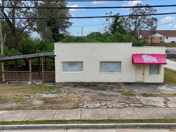 406 E Solomon Street, Griffin, GA 30223