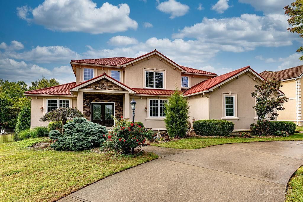 3323 Devonian Drive, Fairfield, OH 45014 Main Photo